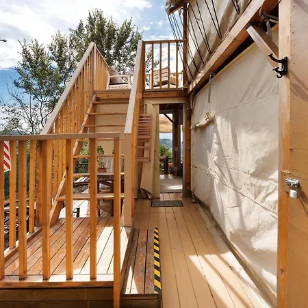 Glamping Ripa Garden Montestella Campingplads *